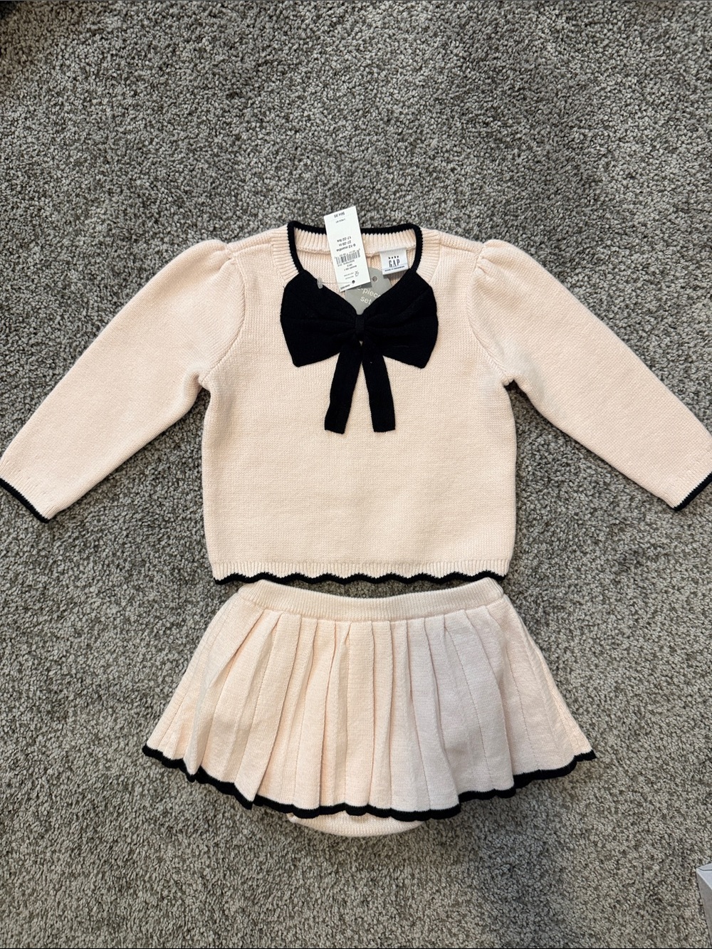 NWT baby Gap pink sweater set, size 6-12 mos